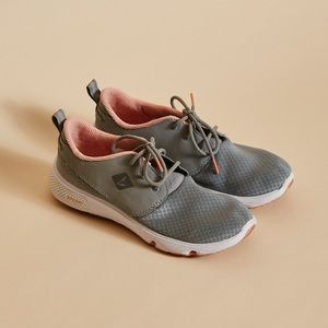 Sperry Running Shoes